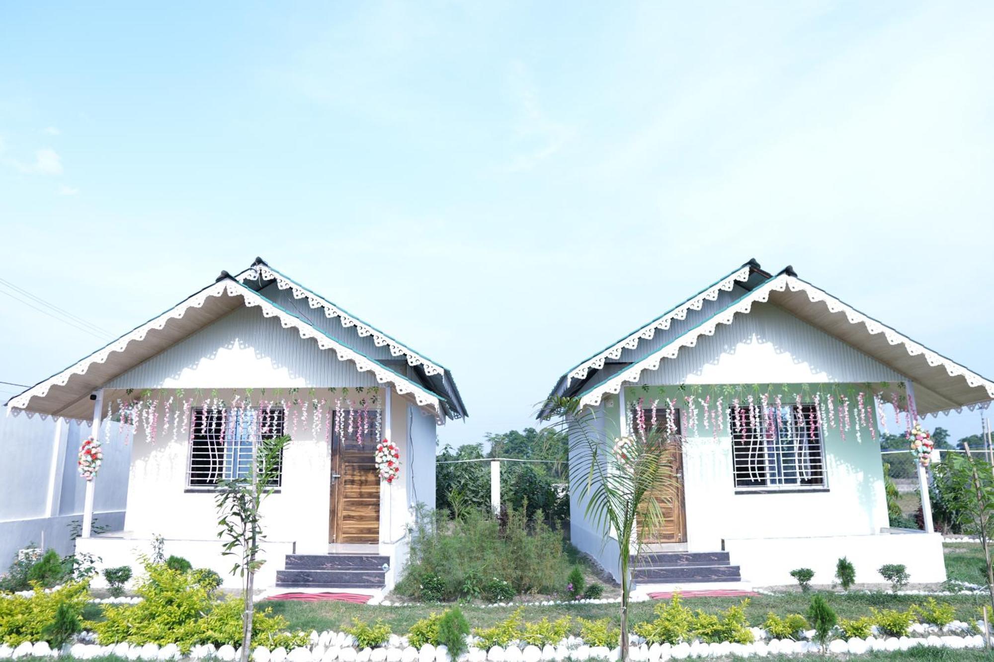 Queen Of Dooars Eco Resort Chālsa Buitenkant foto